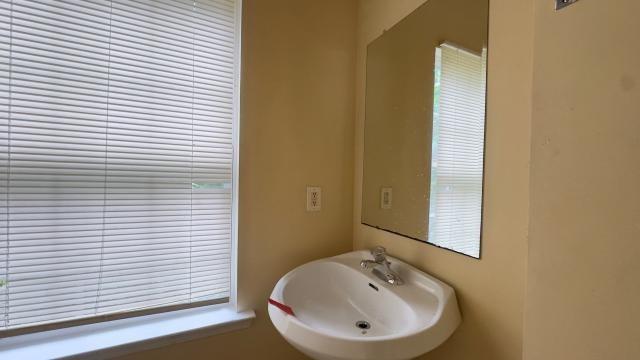 935 Hall Street Northwest Atlanta, GA 30318 - Photo 11 of 37