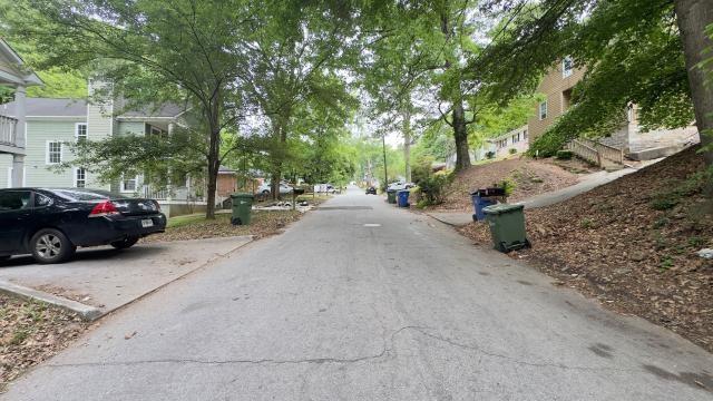 935 Hall Street Northwest Atlanta, GA 30318 - Photo 3 of 37