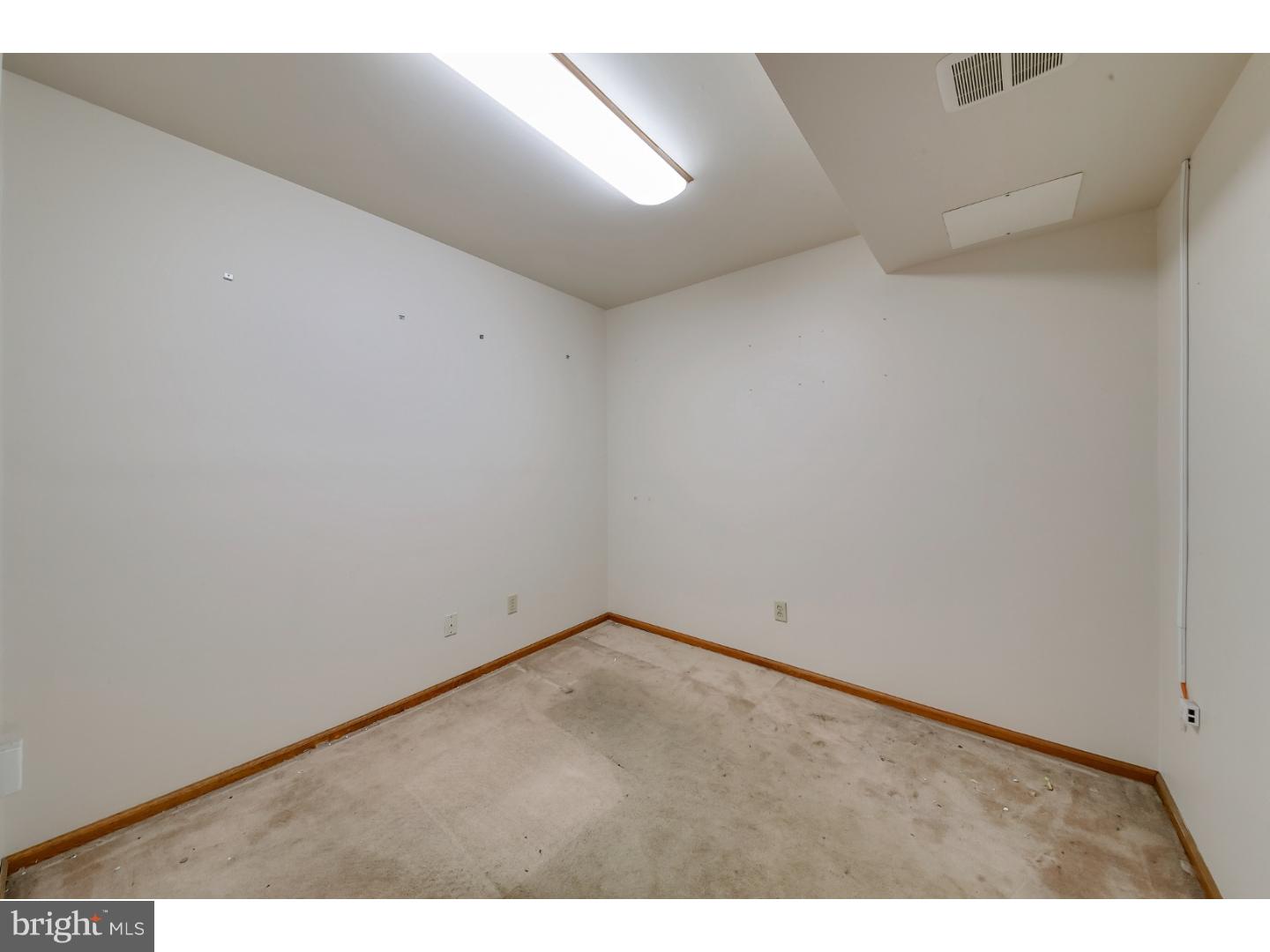 151 Kings Road Westampton, NJ 08060 - Photo 12 of 25