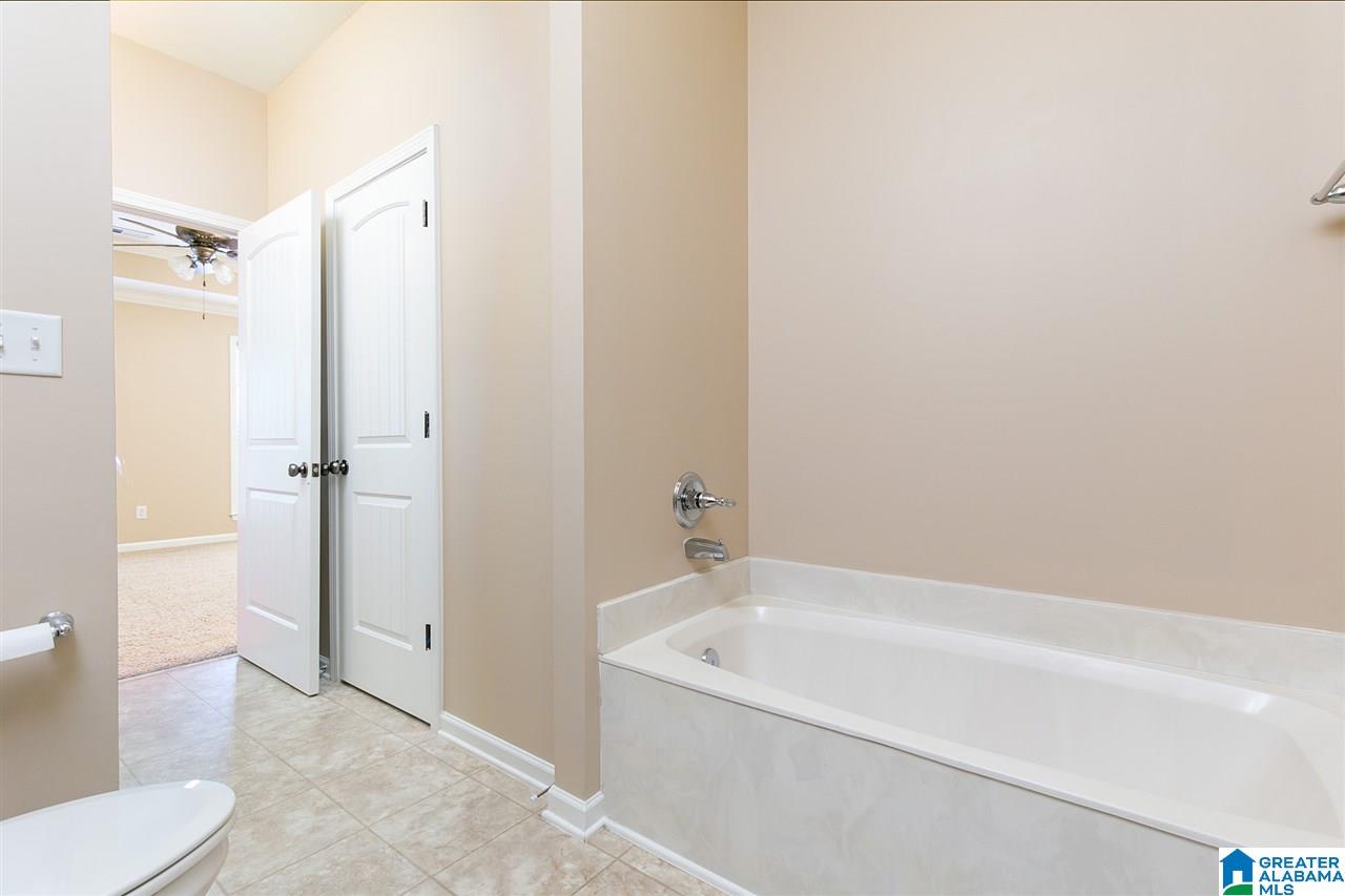 2257 Ridgemont Drive Birmingham, AL 35244 - Photo 17 of 28