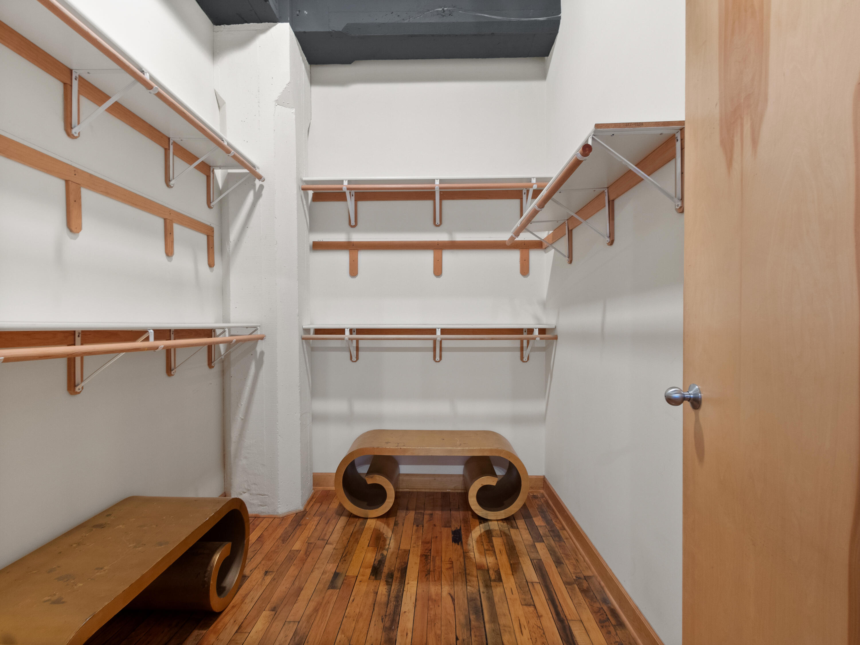 730 North Plankinton Avenue, Unit 8C Milwaukee, WI 53203 - Photo 14 of 22 IMG_1262