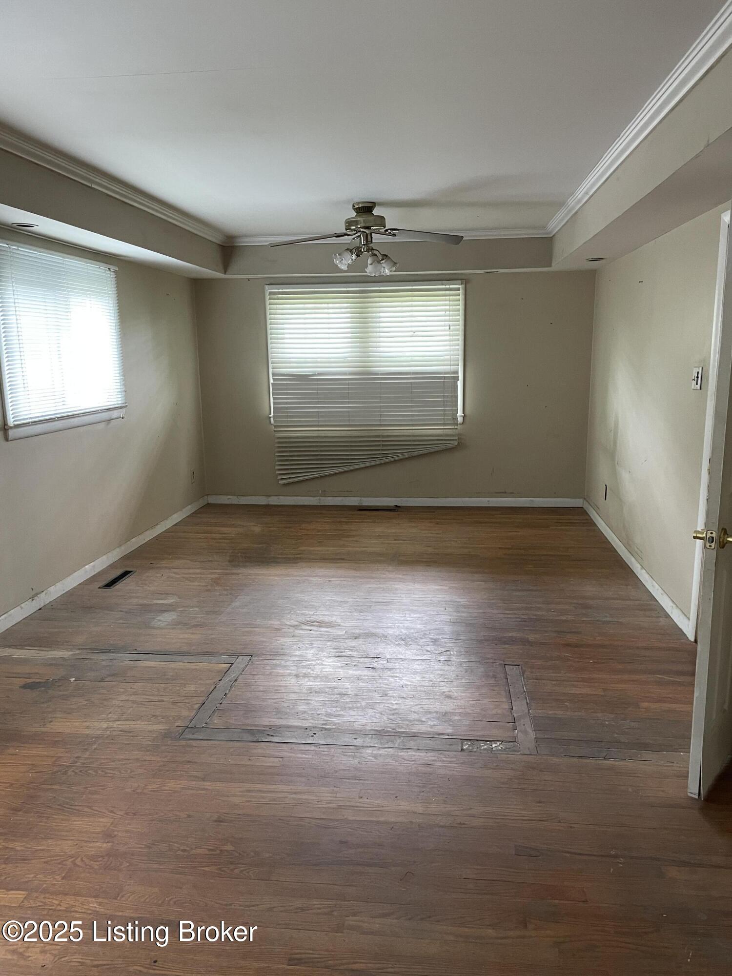 2924 Rio Rita Avenue Louisville, KY 40220 - Photo 9 of 24 PBR