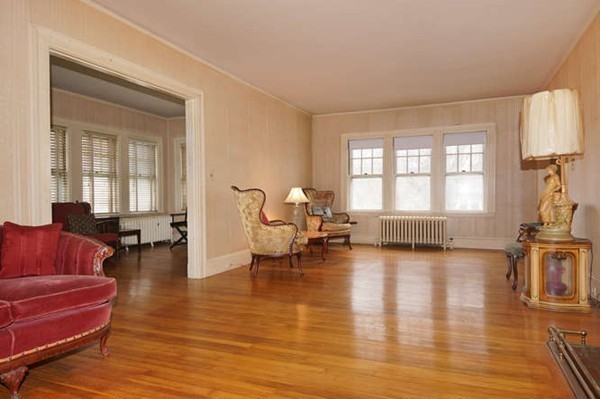 55 Robbins Road Watertown, MA 02472 - Photo 7 of 28 Gallery Image 7