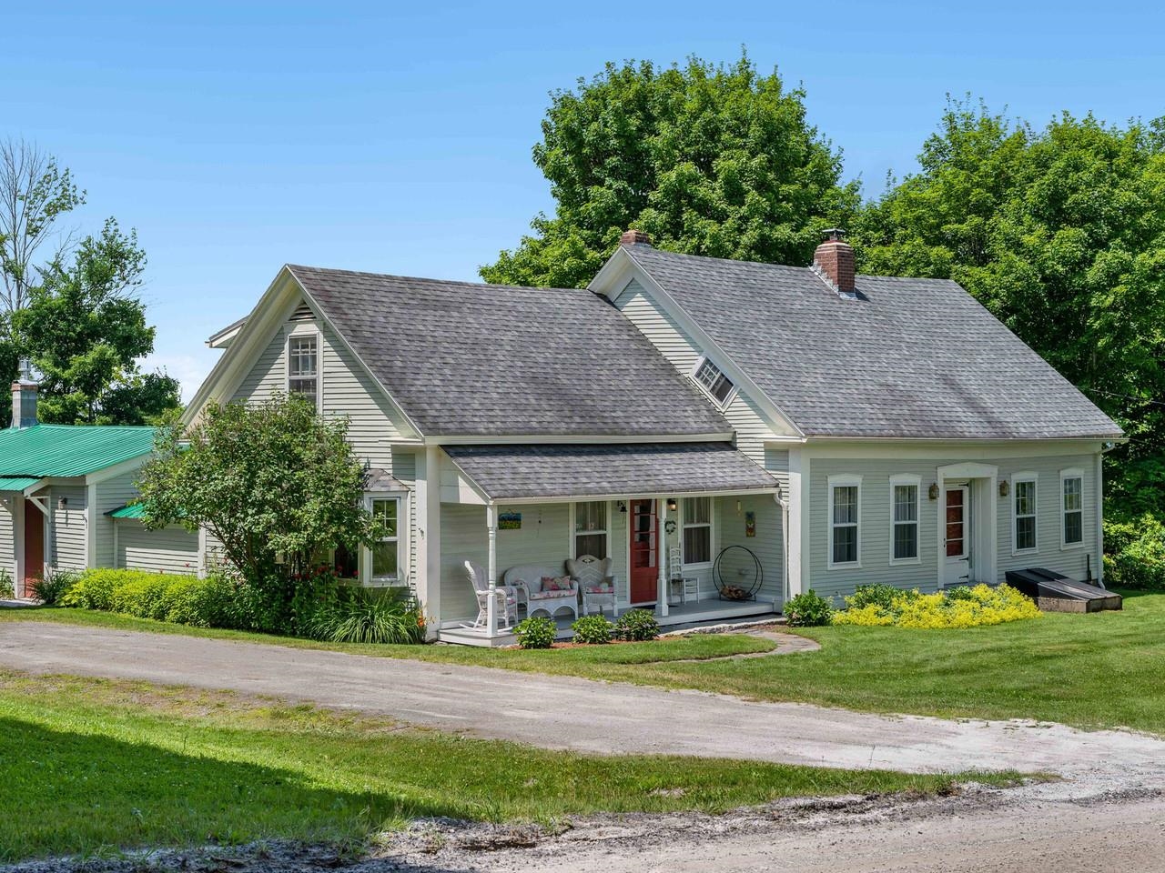 858 East Hill Road Plainfield, VT 05667 - Photo 1 of 60