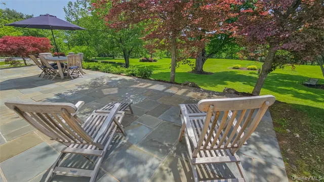 a view of outdoor space yard and patio