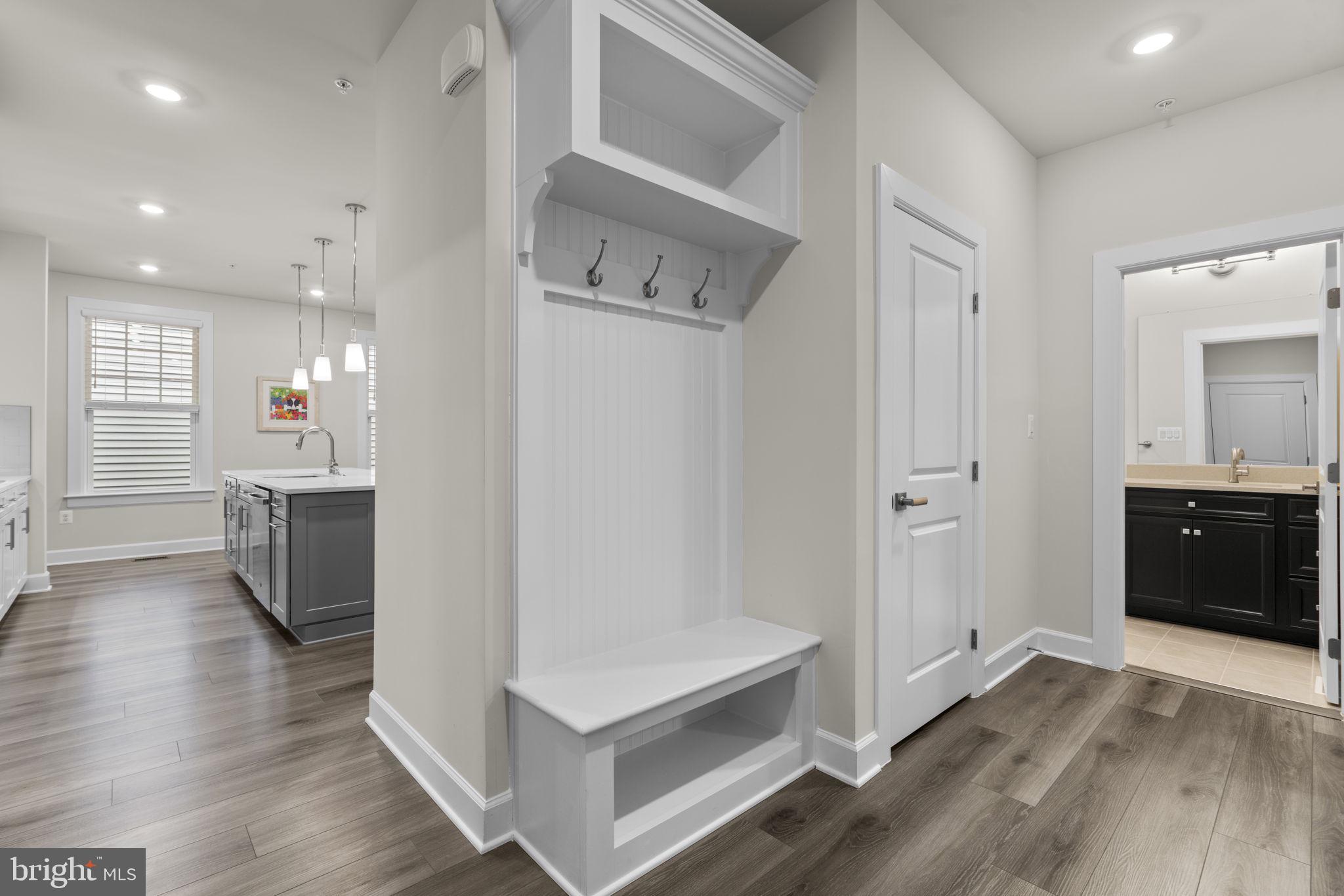 1223 Oleander Way Odenton, MD 21113 - Photo 19 of 58 Hall/ Mudroom