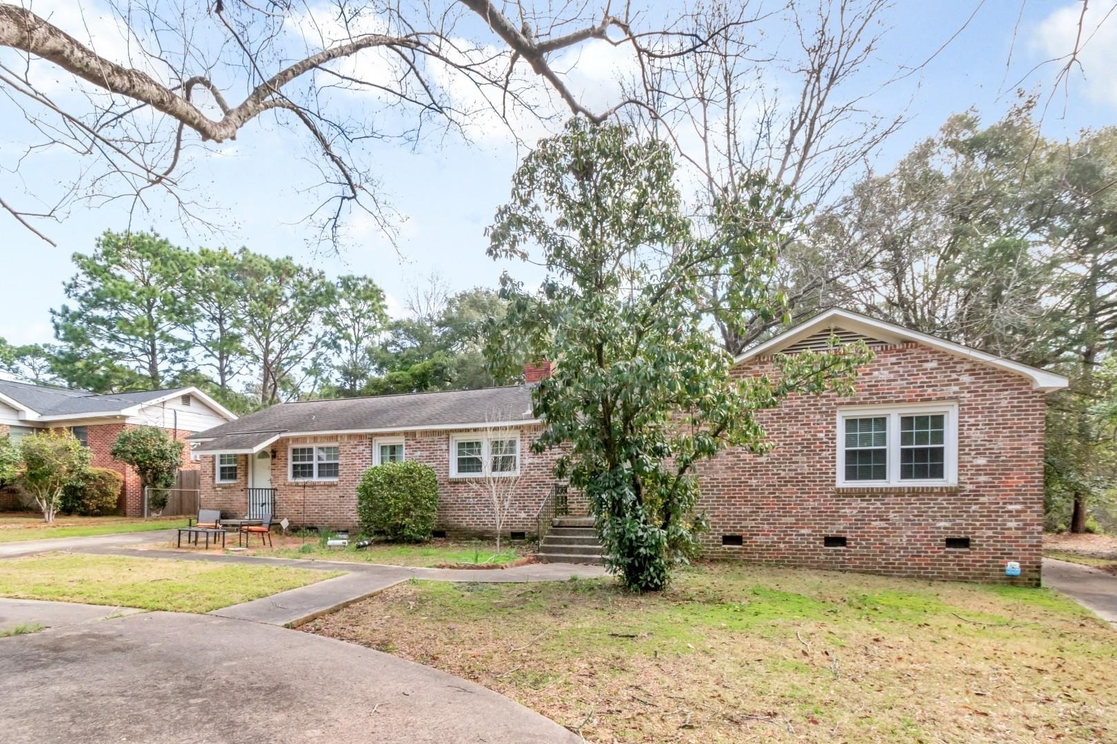 409 Byron Avenue East Mobile, AL 36609 - Photo 2 of 26