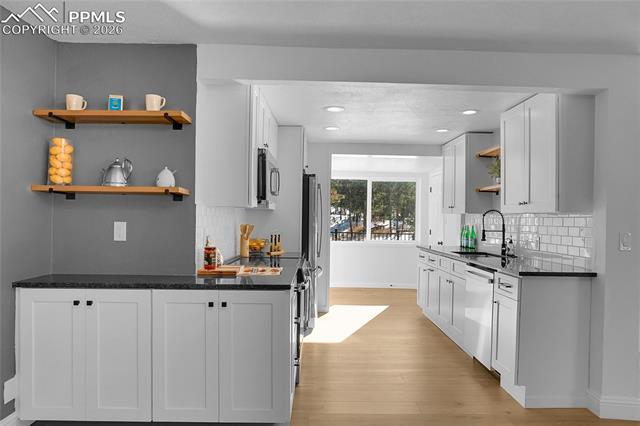 6545 Burgess Road Colorado Springs, CO 80908 - Photo 9 of 41 Gallery Image 9