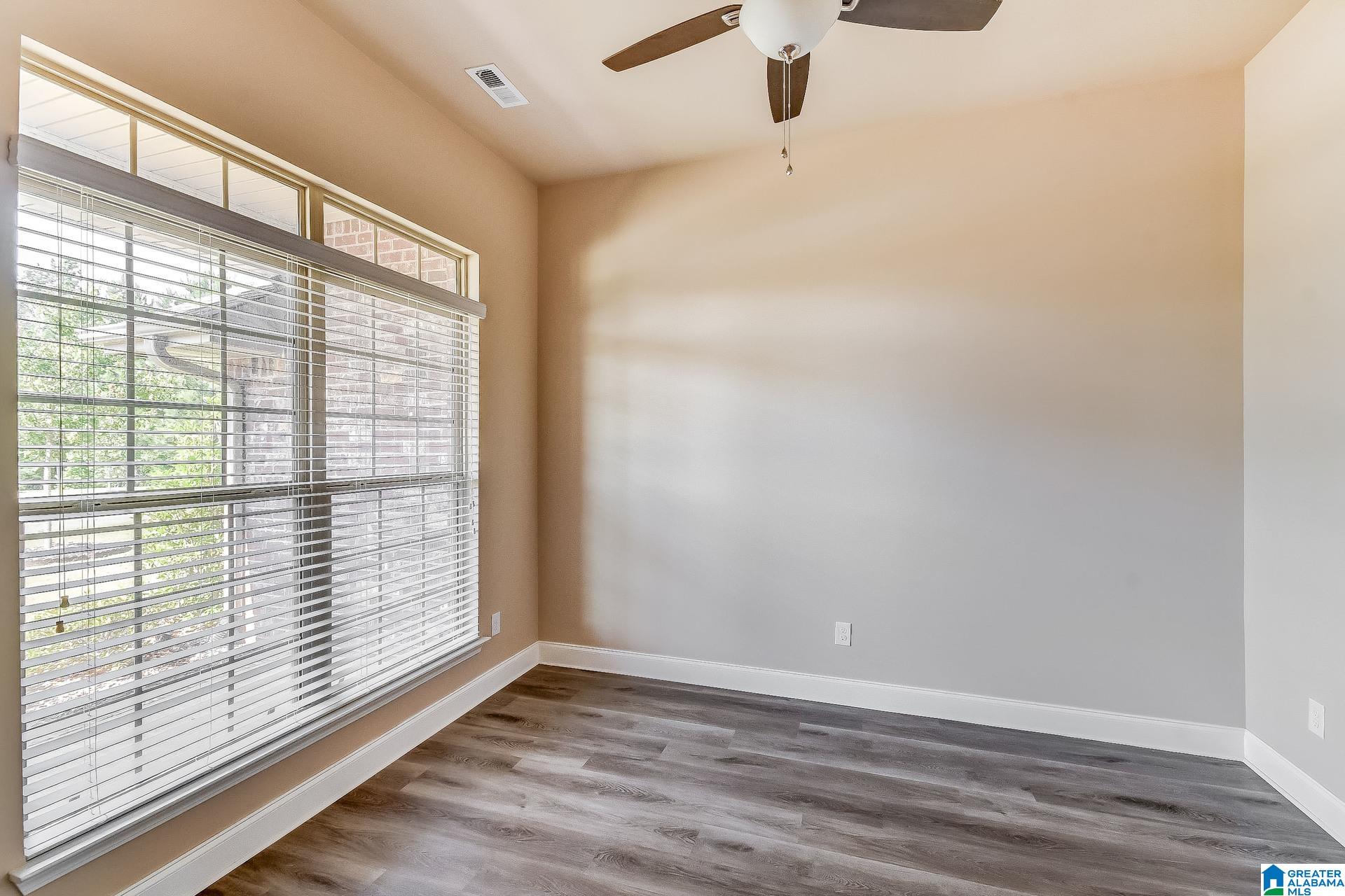 313 Golden Meadows Place Alabaster, AL 35007 - Photo 4 of 16