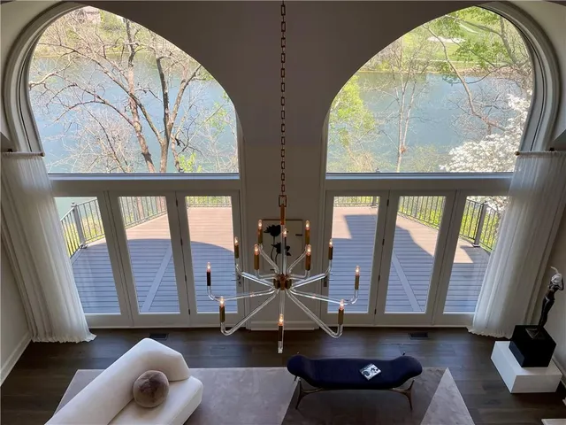 $2,675,000 | 10504 South Highland Lane, Olathe, KS 66061