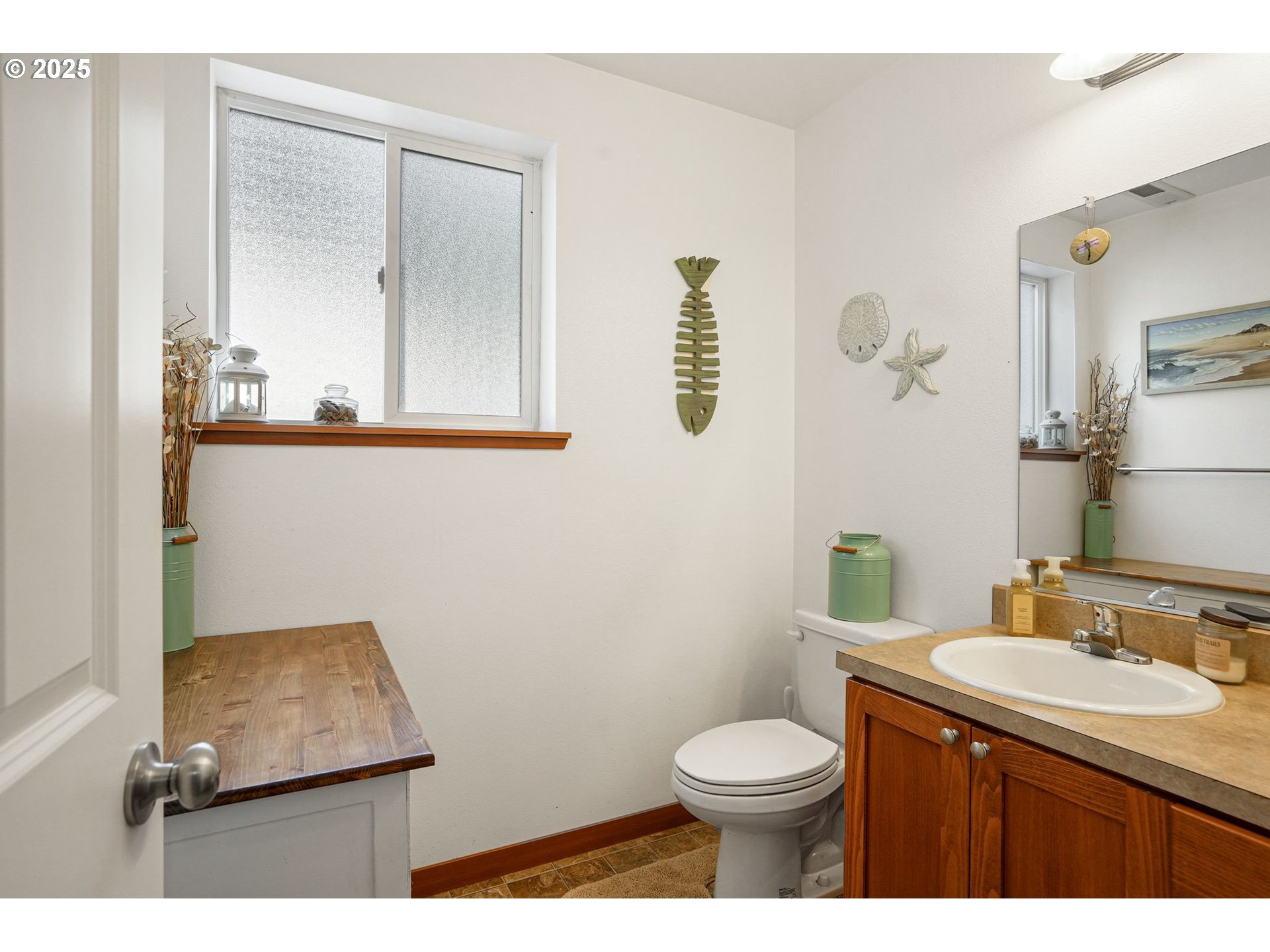 214 Olson Road Silverton, OR 97381 - Photo 17 of 43 Gallery Image 17