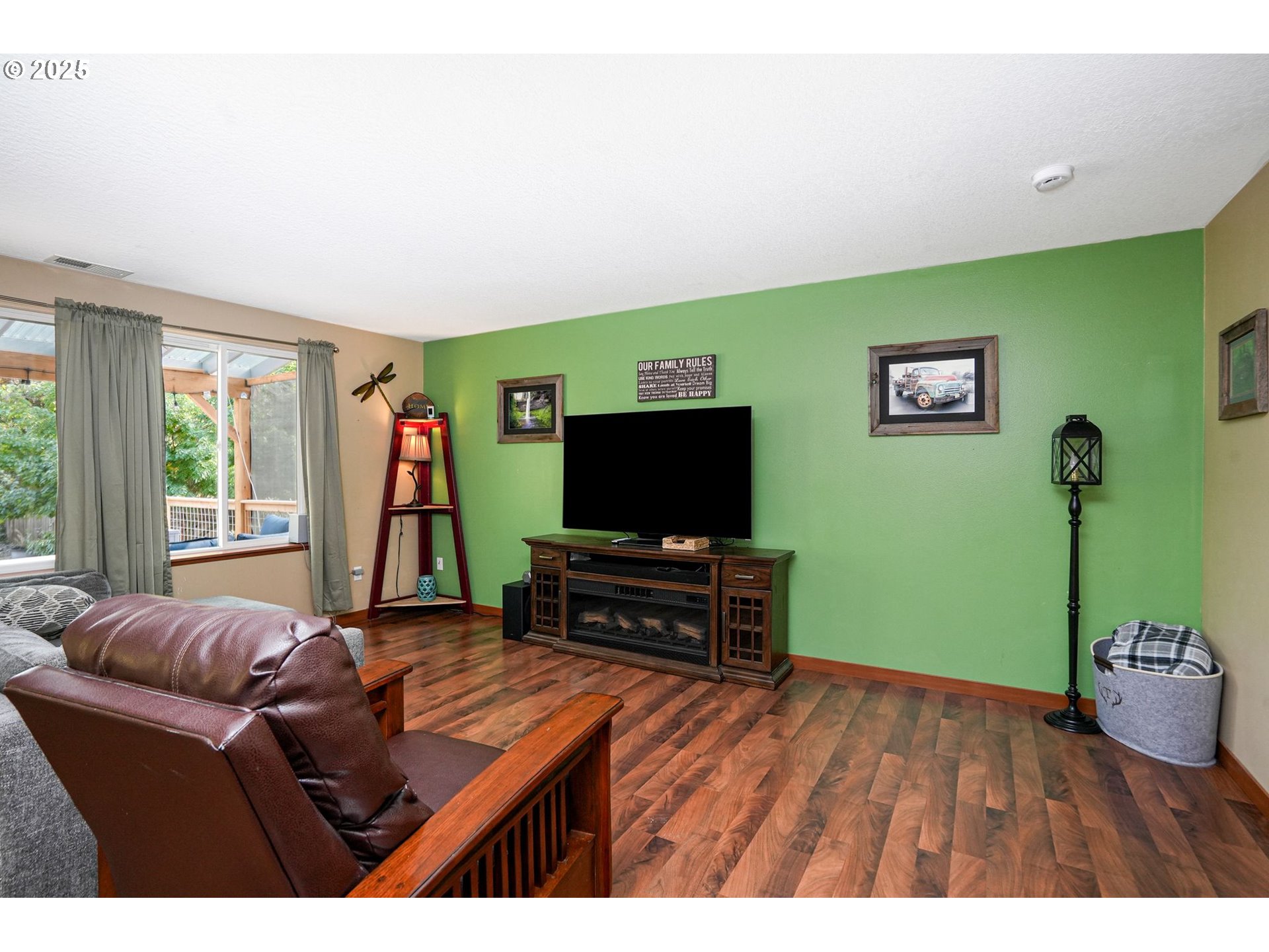 214 Olson Road Silverton, OR 97381 - Photo 8 of 43 Gallery Image 8