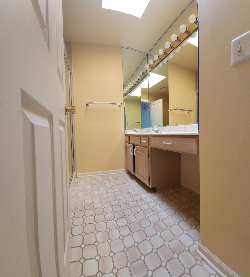 1254 Tracie Drive Lake Zurich, IL 60047 - Photo 17 of 22