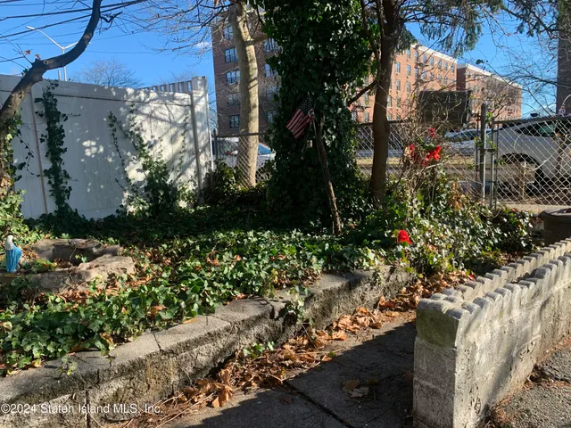 $674,900 | 21 Father Capodanno Boulevard | South Beach