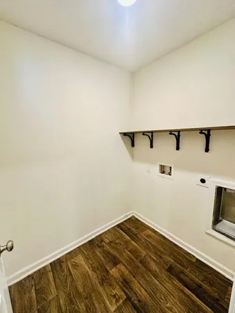 $2,100 | 833 Moorhen Way, Crestview, FL 32539