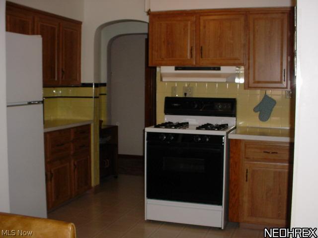 1837 Krumroy Road Akron, OH 44312 - Photo 6 of 14