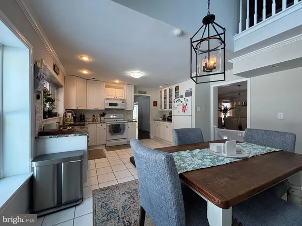 $5,200 | 110 Pine Lane, Unit MAIN, Newtown, PA 18940