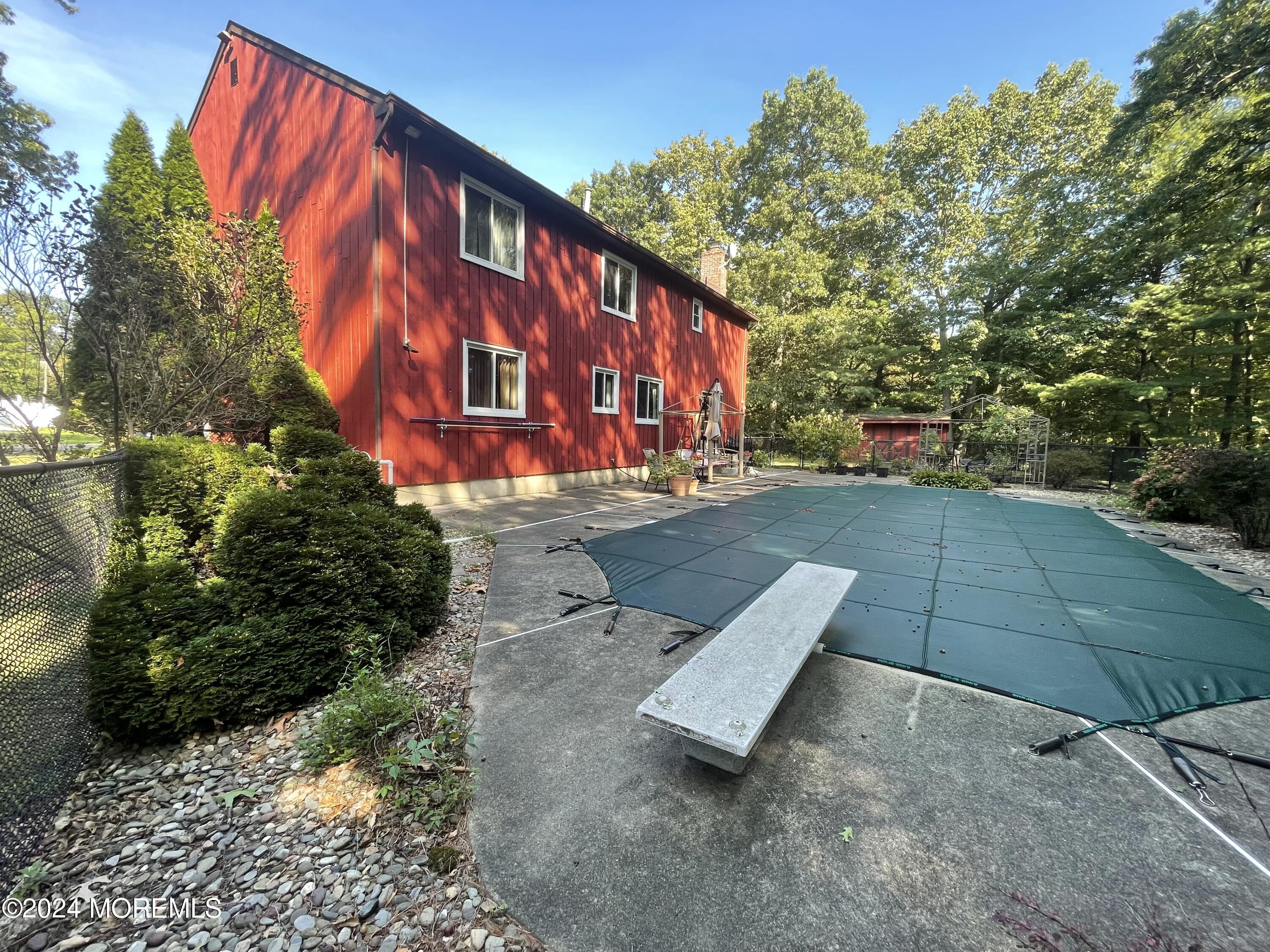 4 Rimwood Lane Howell, NJ 07731 - Photo 5 of 44