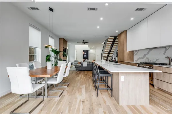 $1,125,000 | 6113 Hudson Street, Dallas, TX 75206