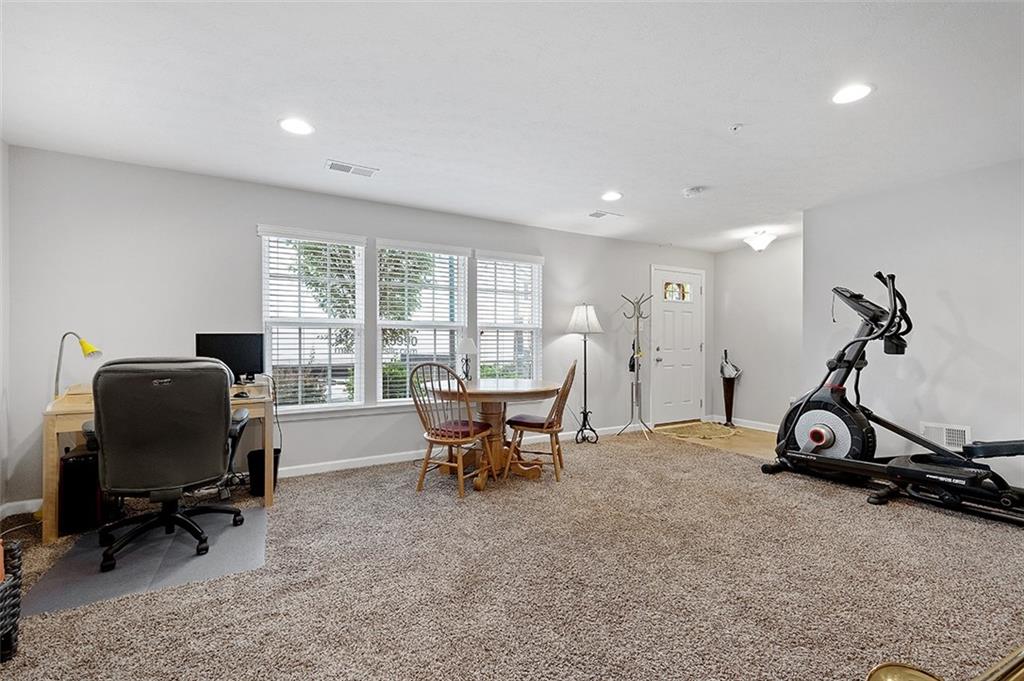 315 Rosecliff Road Wexford, PA 15090 - Photo 4 of 25 Gallery Image 4