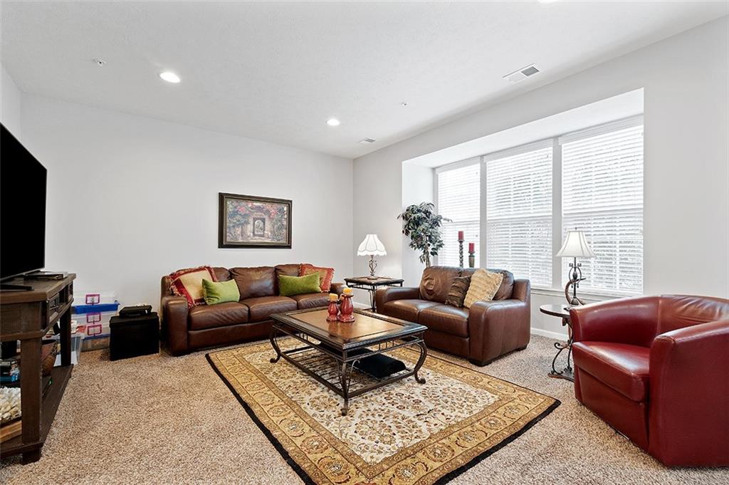 315 Rosecliff Road Wexford, PA 15090 - Photo 6 of 25 Gallery Image 6