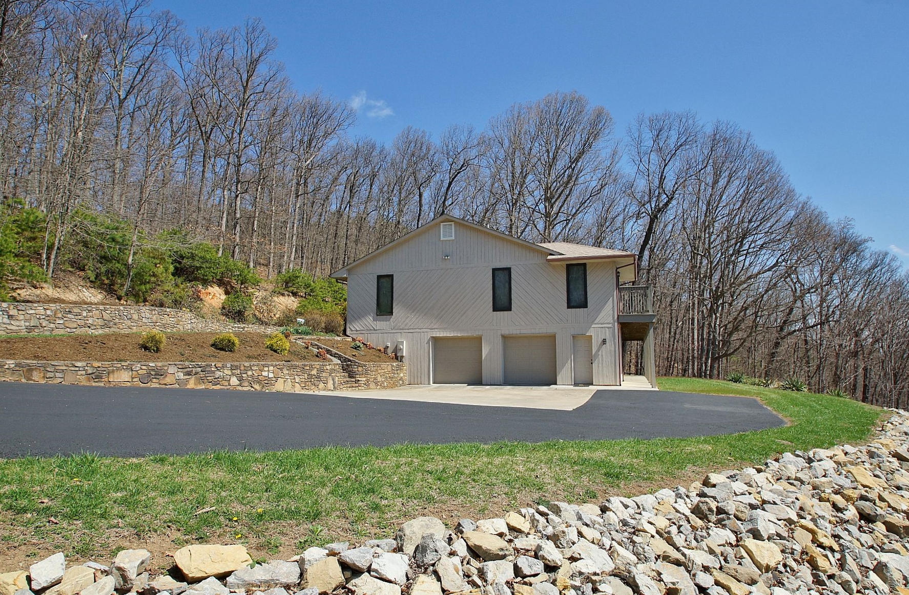 840 Brushy Ridge Road Salem, VA 24153 - Photo 17 of 86 dsc04174