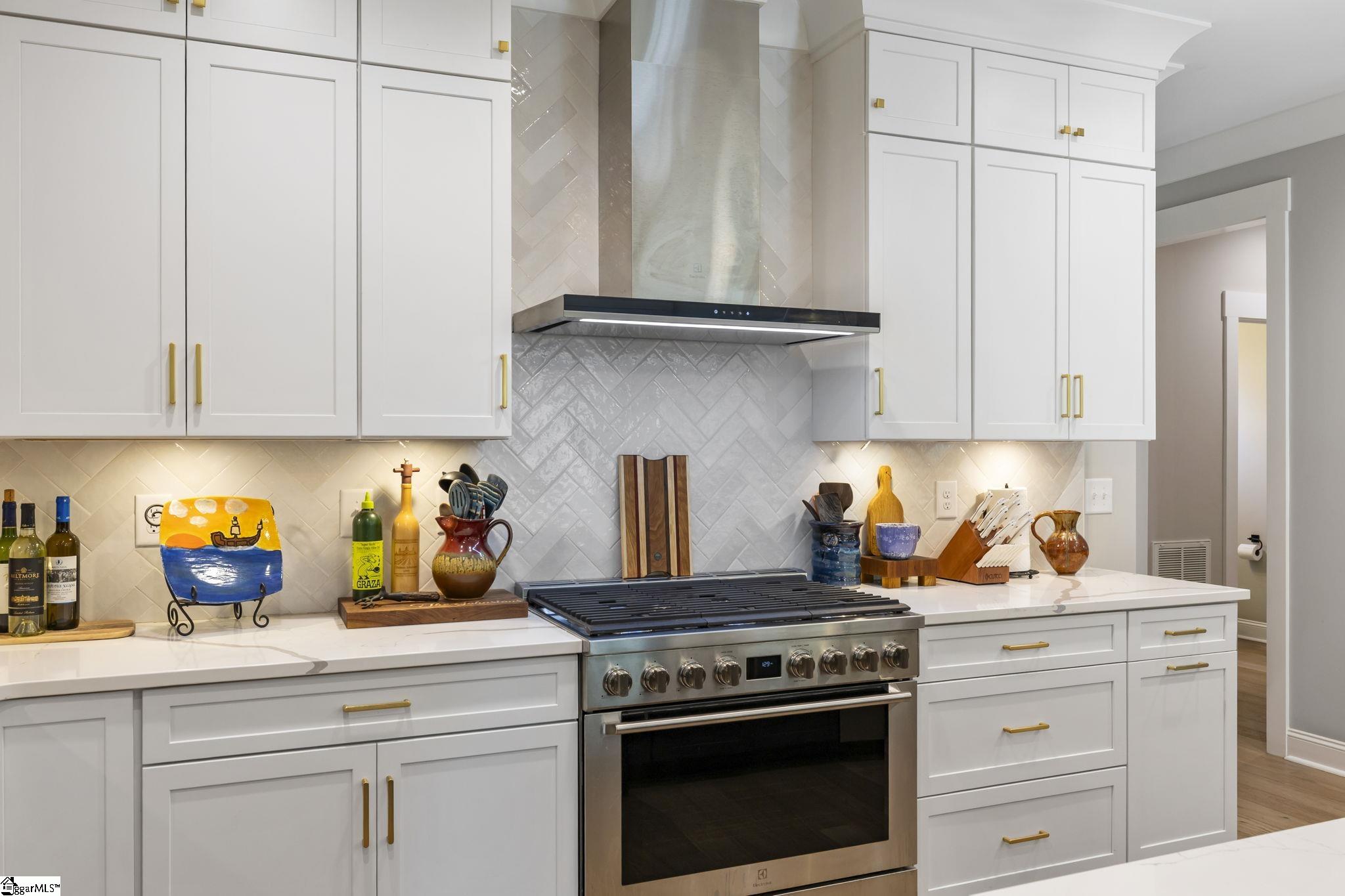 127 West Circle Avenue Greenville, SC 29607 - Photo 23 of 50