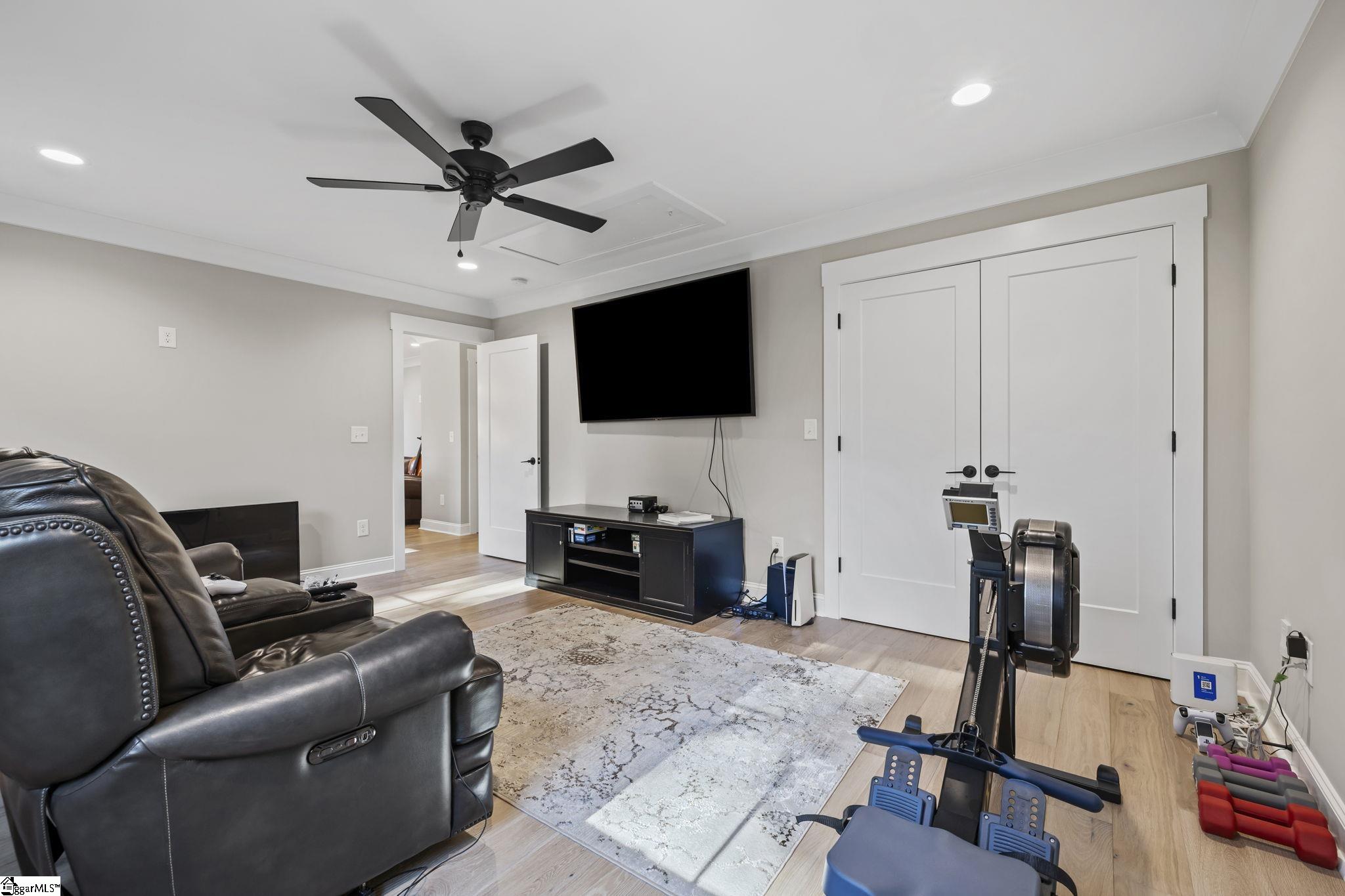 127 West Circle Avenue Greenville, SC 29607 - Photo 35 of 50