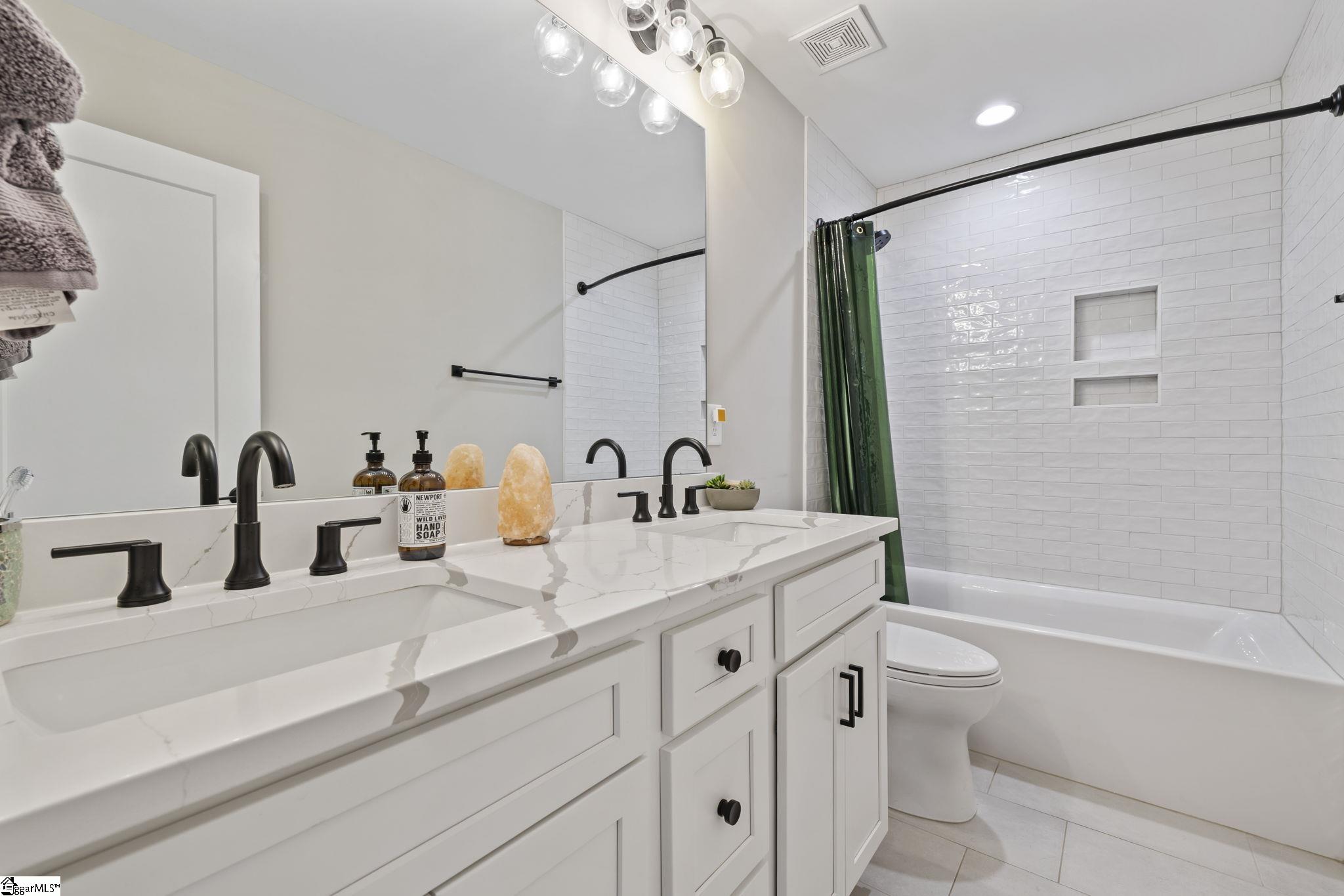 127 West Circle Avenue Greenville, SC 29607 - Photo 36 of 50