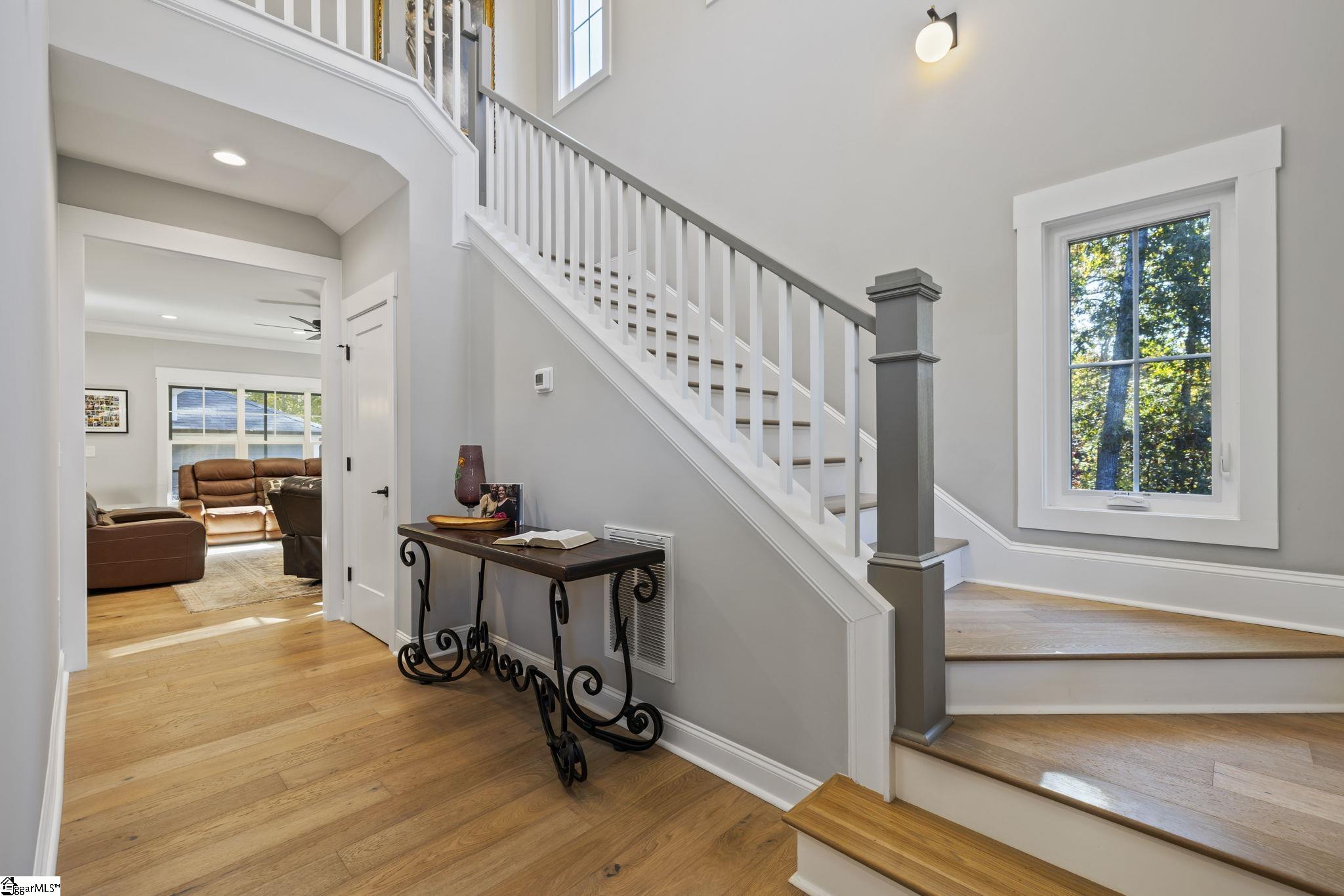 127 West Circle Avenue Greenville, SC 29607 - Photo 5 of 50