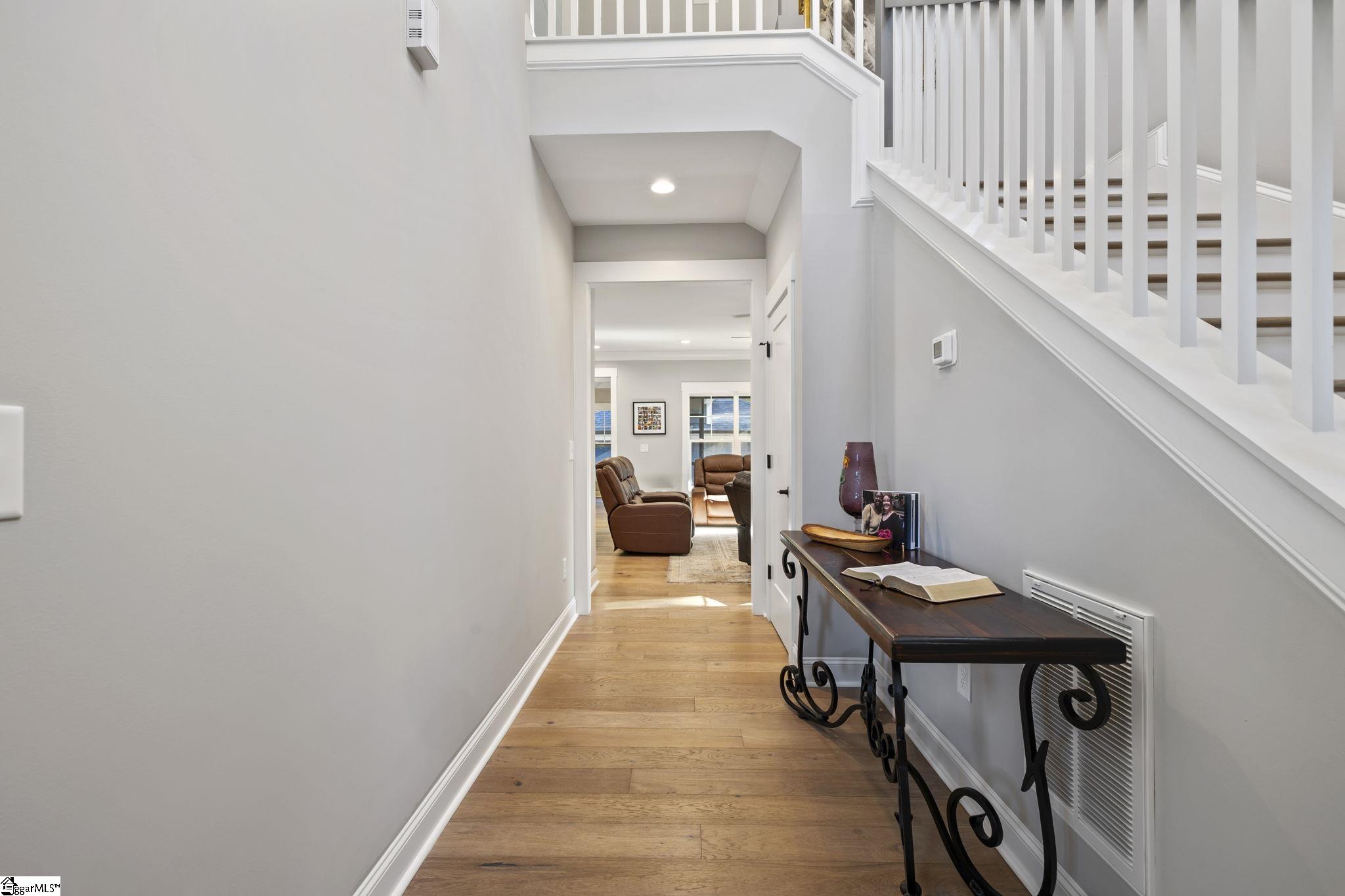 127 West Circle Avenue Greenville, SC 29607 - Photo 6 of 50