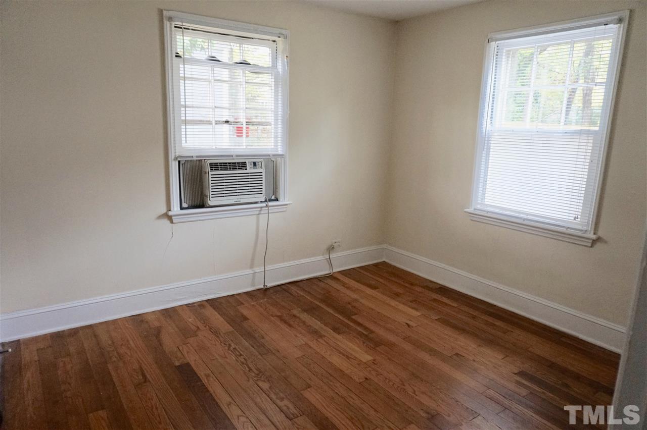 315 East Whitaker Mill Road Raleigh, NC 27608 - Photo 6 of 6