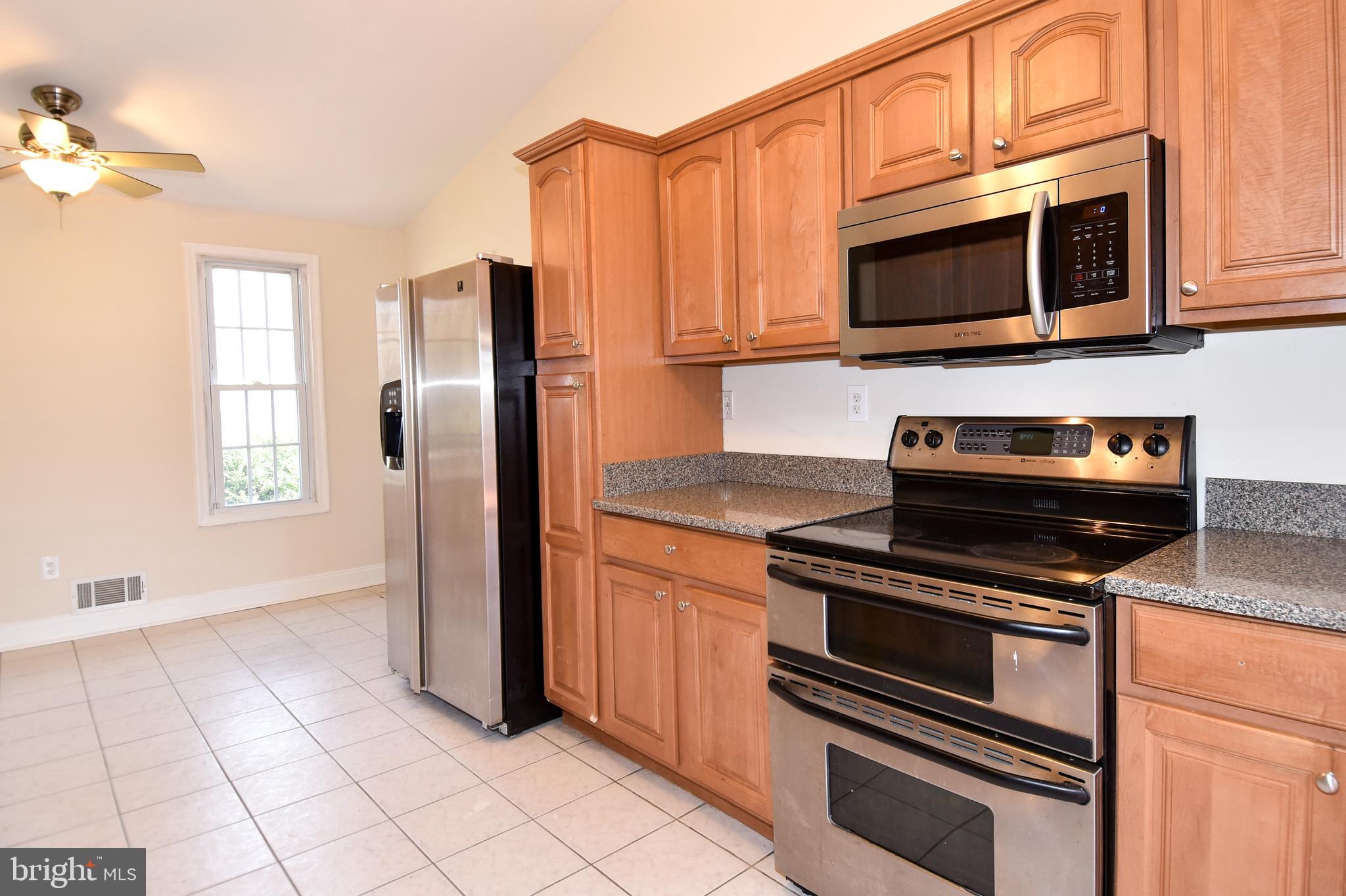14212 Alderton Road Silver Spring, MD 20906 - Photo 4 of 30