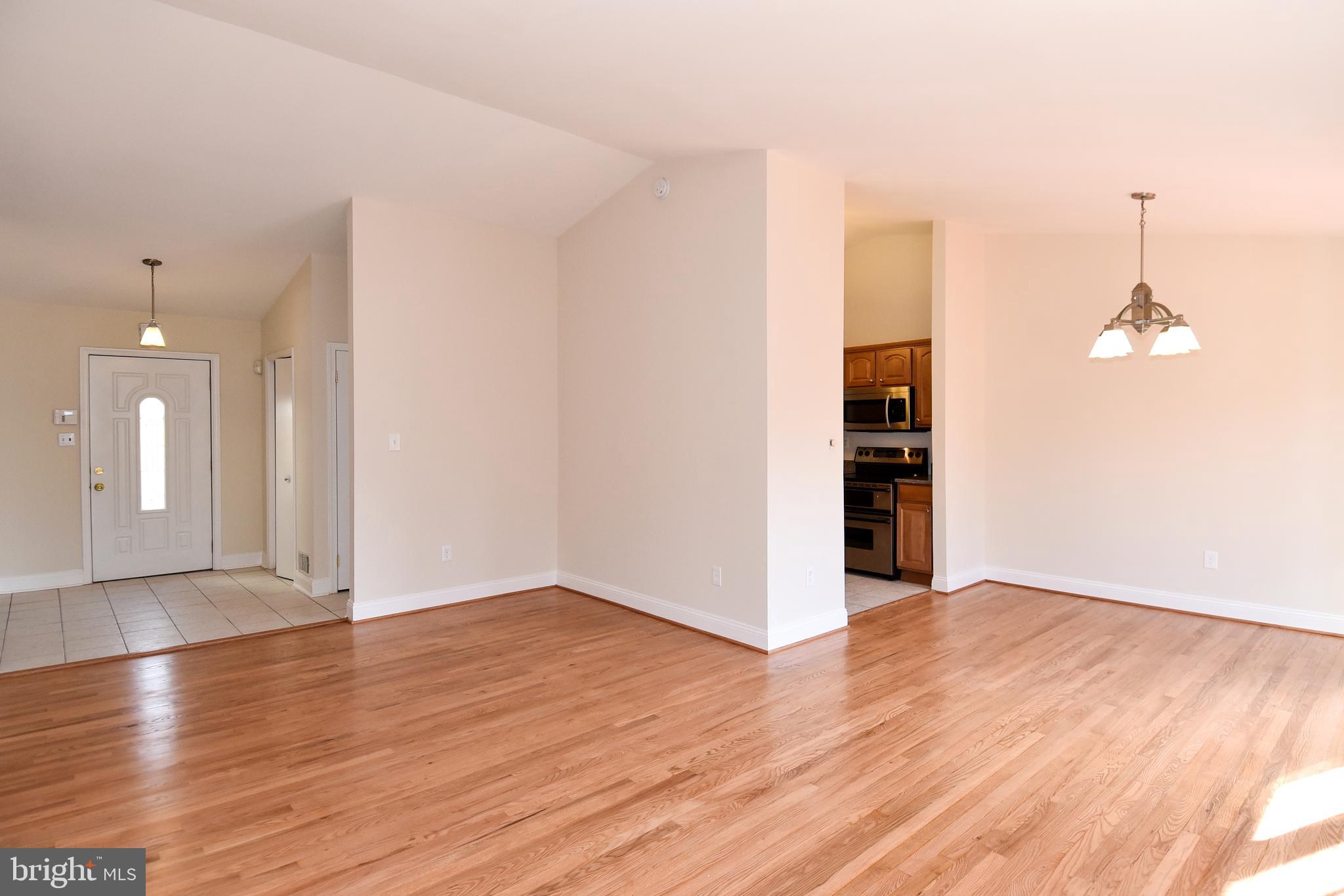 14212 Alderton Road Silver Spring, MD 20906 - Photo 5 of 30