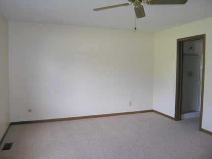 5276 York Road Southwest Pataskala, OH 43062 - Photo 8 of 10