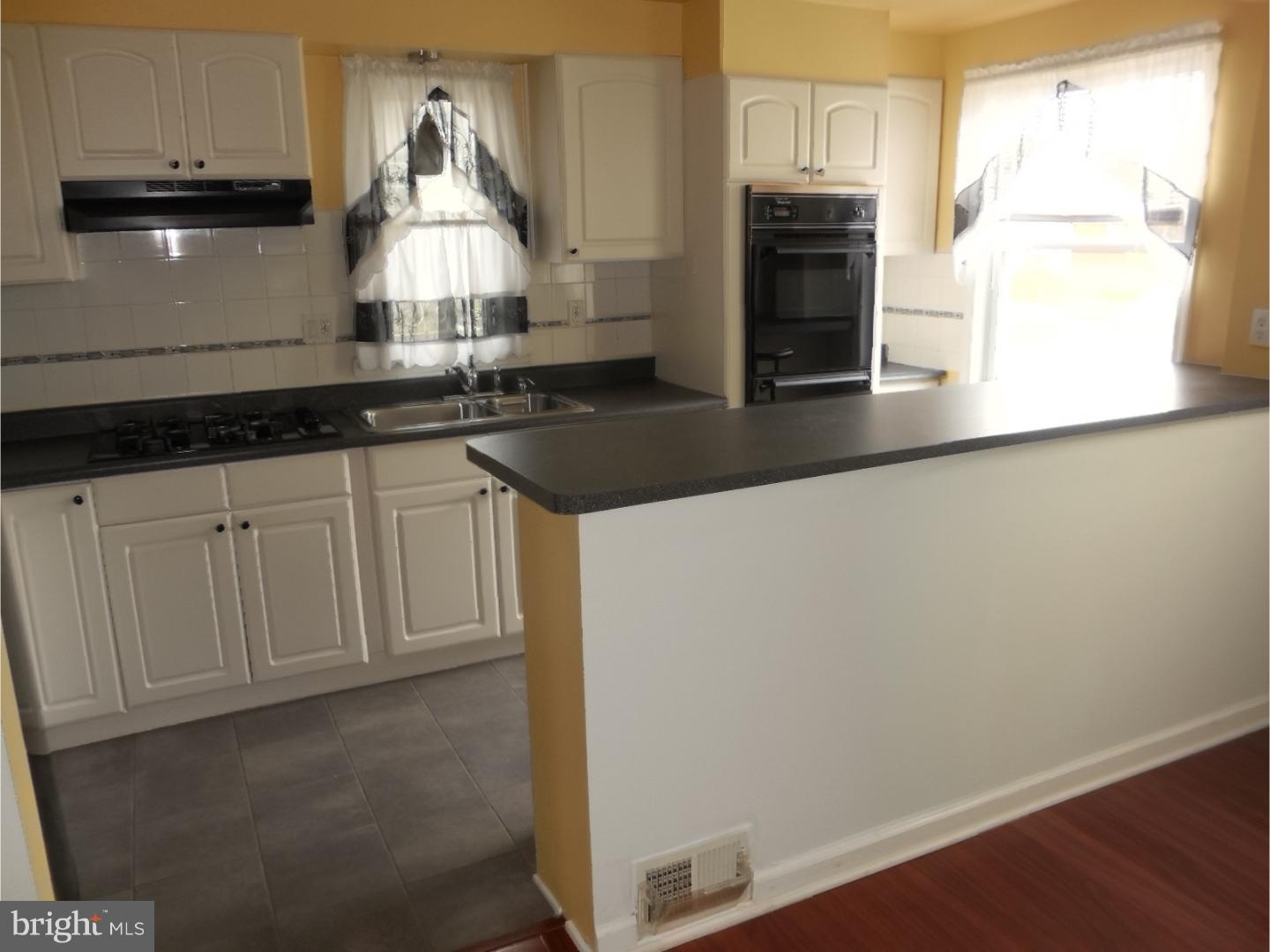 1301 Vernon Road Philadelphia, PA 19150 - Photo 8 of 20 Kitchen