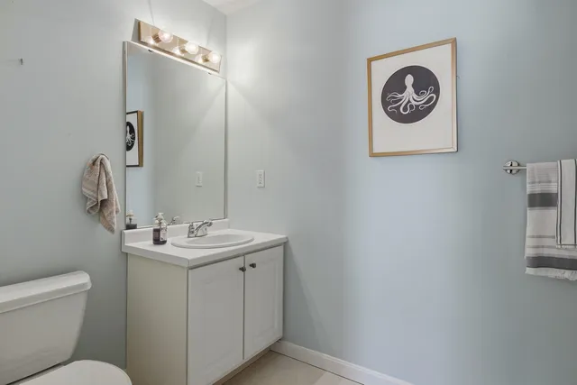 $859,950 | 21 Parkman Brook Lane, Stratham, NH 03885