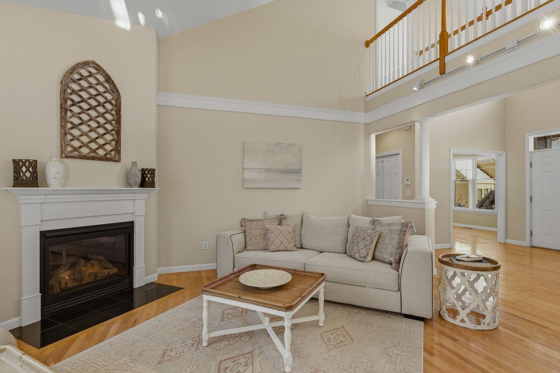 21 Parkman Brook Lane Stratham, NH 03885 - Photo 3 of 31