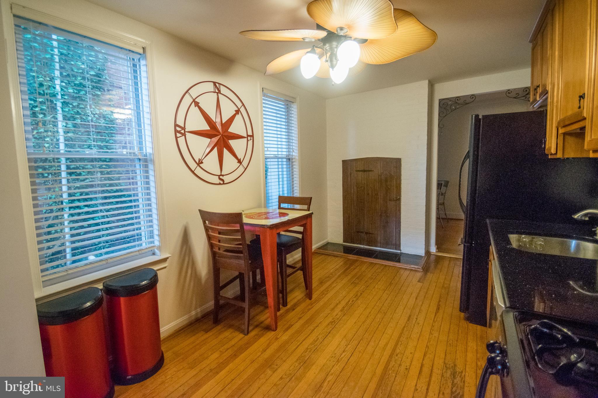 3612 Roland Avenue Baltimore, MD 21211 - Photo 11 of 53 Kitchen with built ins space for table