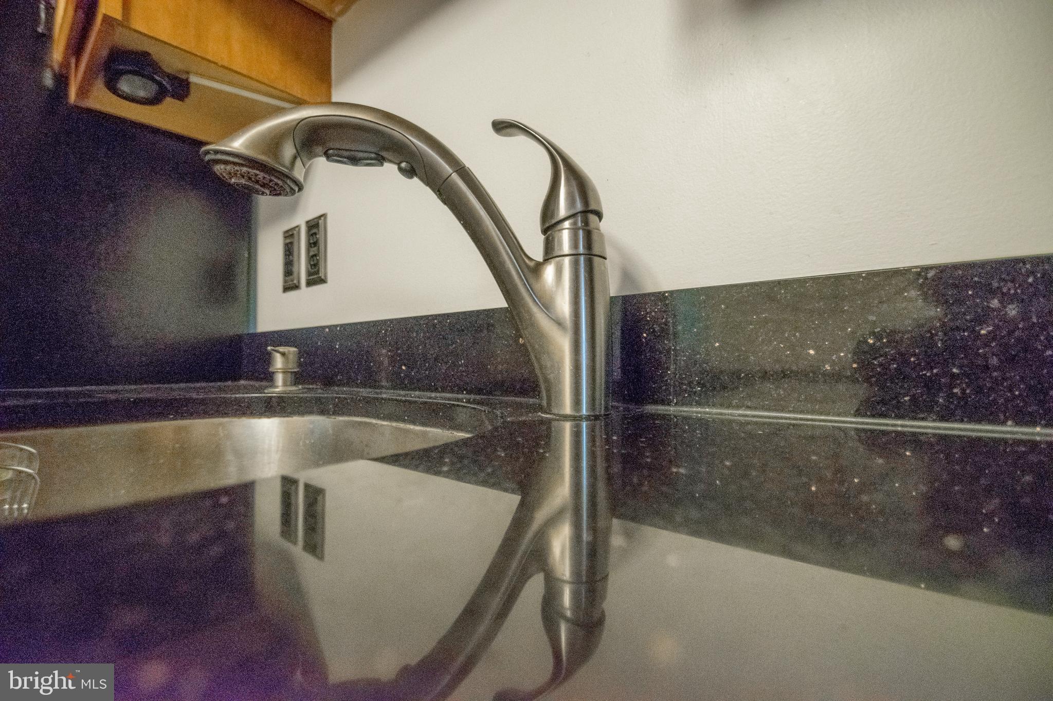3612 Roland Avenue Baltimore, MD 21211 - Photo 13 of 53 Gallery Image 13