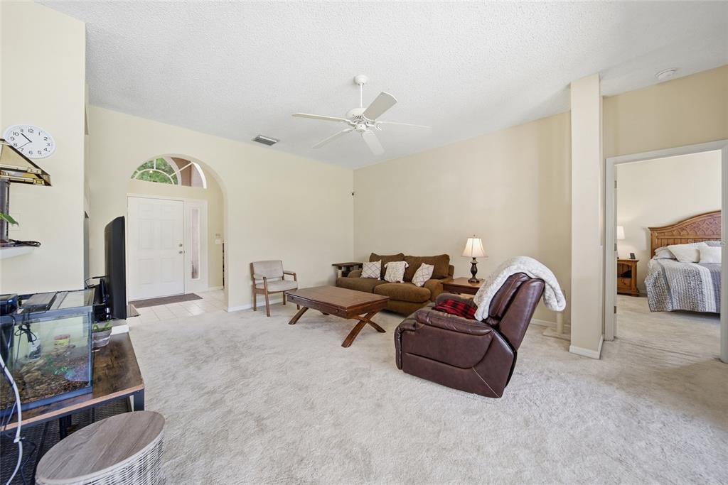 4941 Willow Ridge Terrace Valrico, FL 33596 - Photo 13 of 50