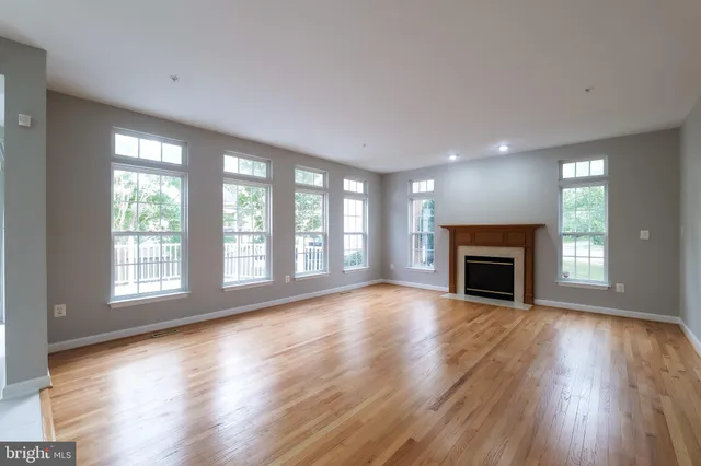 $780,000 | 7709 Killbarron Drive, Laurel, MD 20707