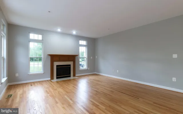 $780,000 | 7709 Killbarron Drive, Laurel, MD 20707