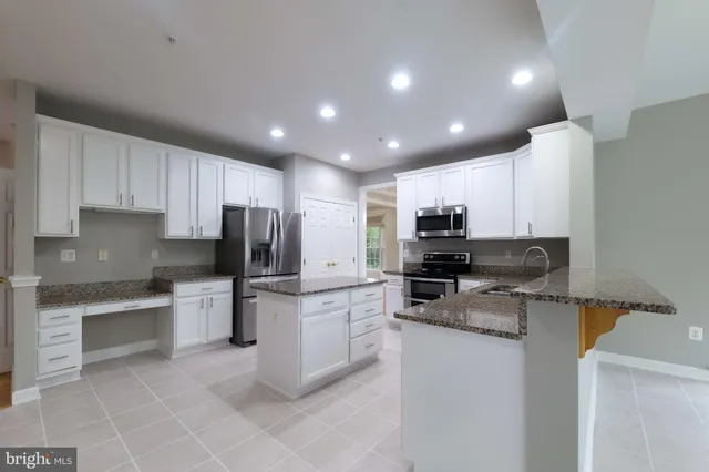 $780,000 | 7709 Killbarron Drive, Laurel, MD 20707