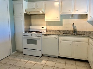 10385 Dearlove Road, Unit 2I Glenview, IL 60025 - Photo 17 of 26