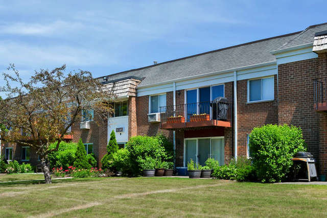 10385 Dearlove Road, Unit 2I Glenview, IL 60025 - Photo 26 of 26