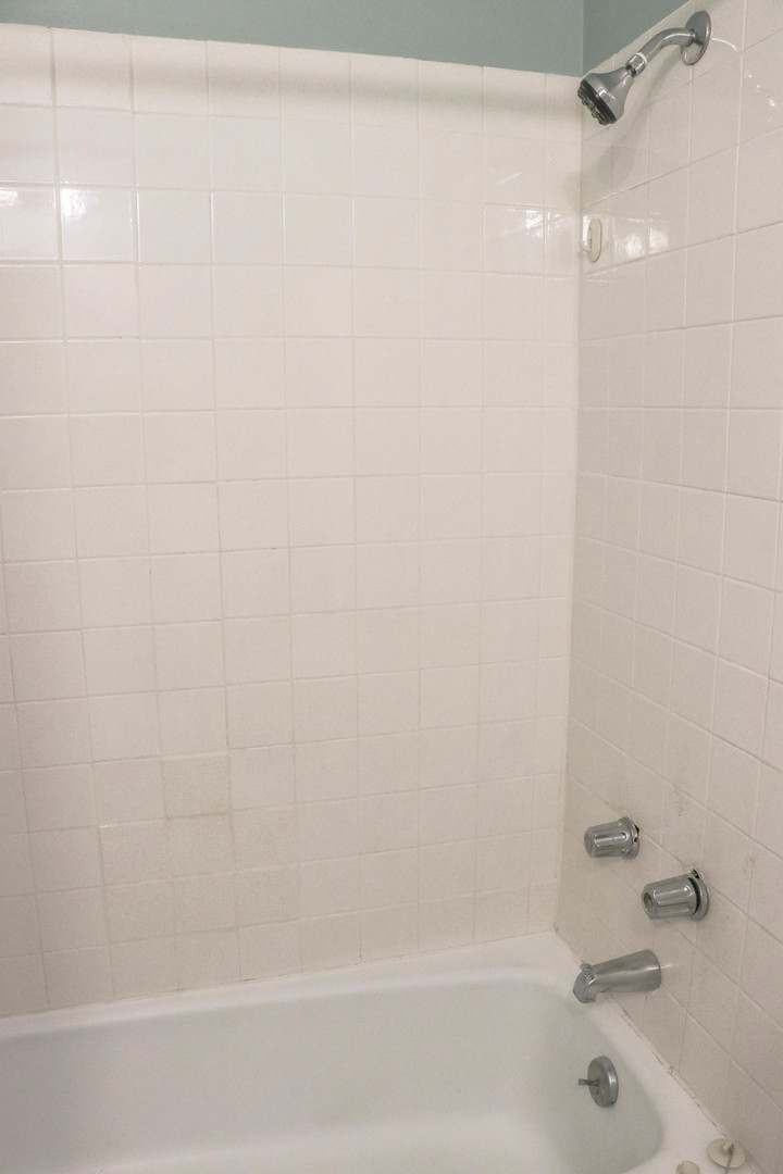 10385 Dearlove Road, Unit 2I Glenview, IL 60025 - Photo 10 of 26