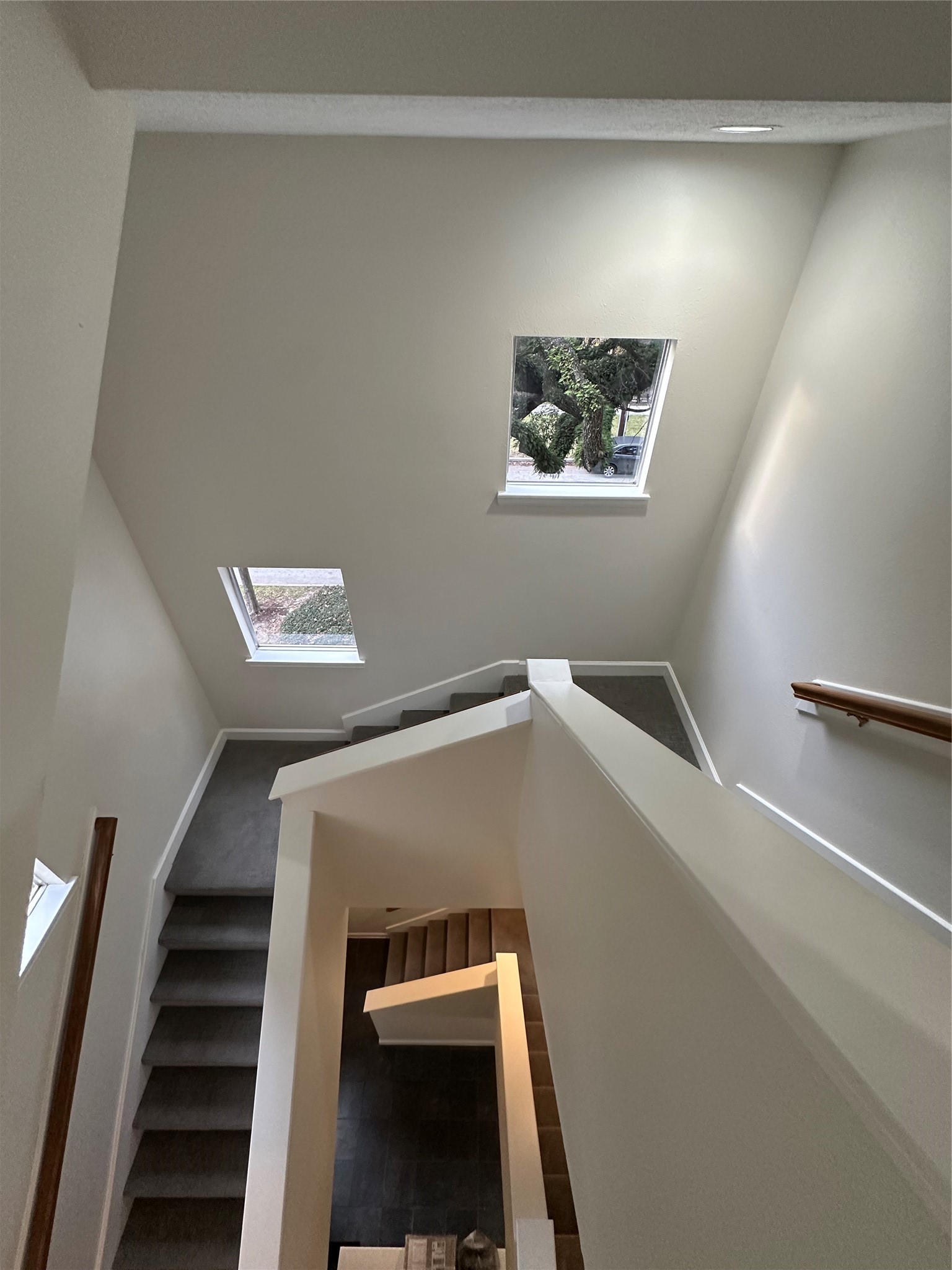 2713 Crawford Street Houston, TX 77004 - Photo 16 of 27 a view of entryway