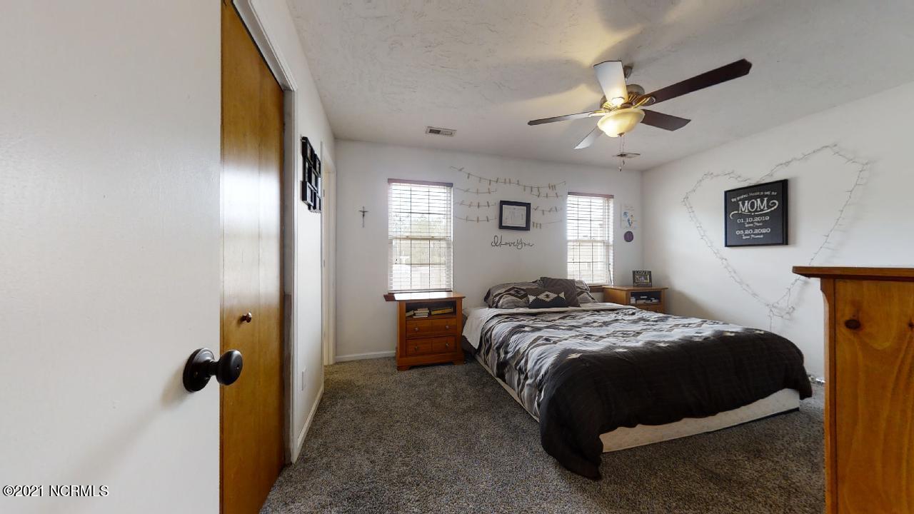 271 Bannermans Mill Road Richlands, NC 28574 - Photo 23 of 37 271-Bannermans-Mill-Rd-02102021_173532