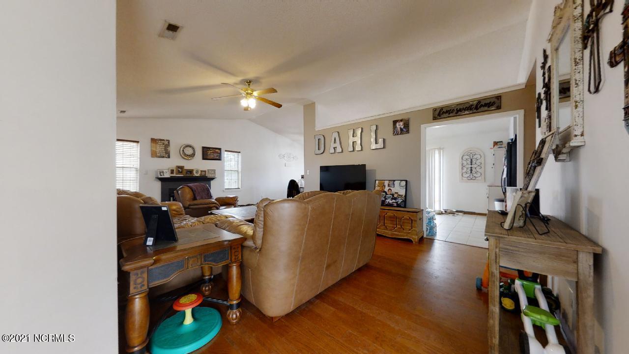 271 Bannermans Mill Road Richlands, NC 28574 - Photo 3 of 37 271-Bannermans-Mill-Rd-02102021_172457